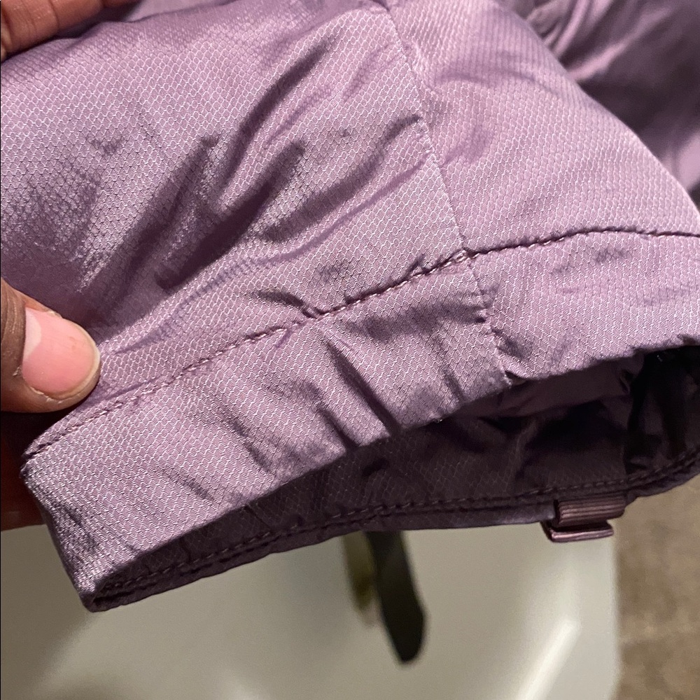 North Face Women's Jacket - Picture 9 of 16